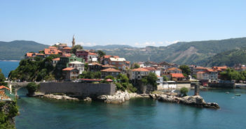 Karadeniz Bölgesi’nde ve Türkiye’de Bölgecilik ve Bölgeselleşme